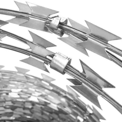 Ατσάλι από ανοξείδωτο χάλυβα Razor Barbed Wire Mesh Roll Double Coil Concertina Wire για περιφράξεις