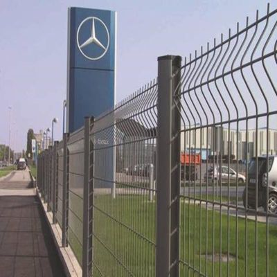 Hot Galvanized and Electrostatic Spraying 3D Curved Fence with Easily Assembled Customized Hole Size for Garden and Commercial Use