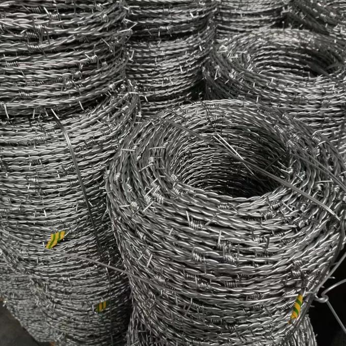 10kg &alpha;&pi;ό &alpha;&nu;&omicron;&xi;&epsilon;ί&delta;&omega;&tau;&omicron; &chi;ά&lambda;&upsilon;&beta;&alpha; Concertina Wire Mesh Security Mesh Barbed Wire Fencing 7